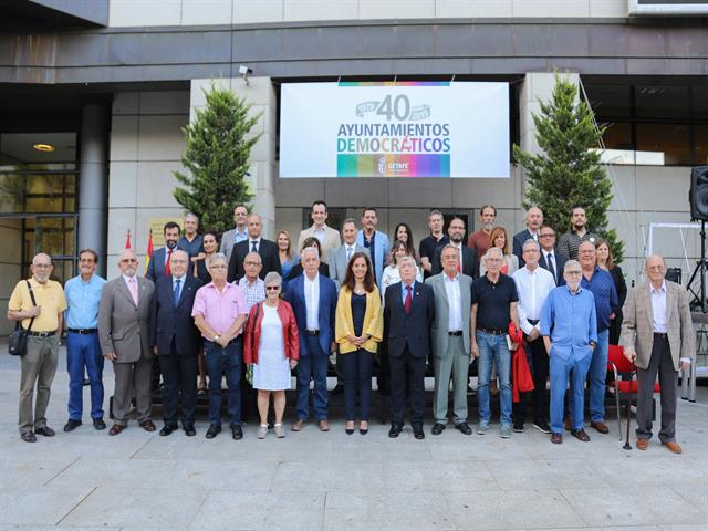 Getafe homenajeó a la primera Corporación democráctica