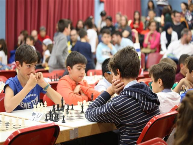 214 ajedrecistas participaron en el campeonato local de Getafe 2017