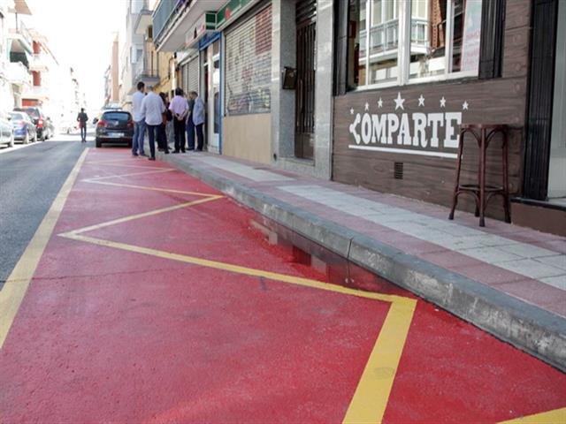 El Gobierno Municipal habilita 4 plazas de aparcamiento gratuito para clientes de la galería comercial San José de Calasanz