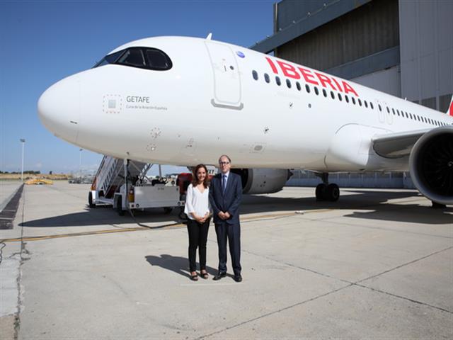  Iberia bautiza como ‘Getafe. Cuna de la aviación española’ a su avión más moderno