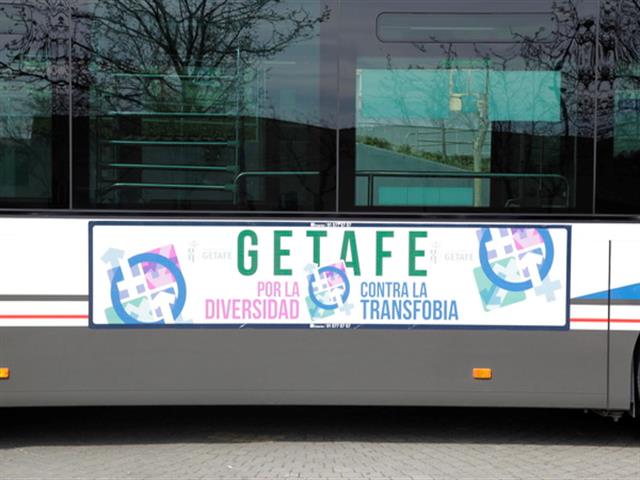 Autobuses de Getafe lucen desde hoy una campaña a favor de la diversidad y contra la transfobia