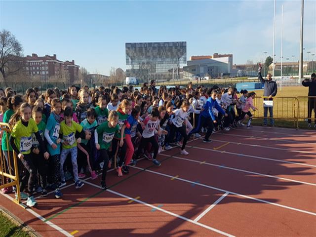 Más de 6.000 atletas de 37 centros educativos participarán en los Campeonatos Escolares de Campo a Través 2019