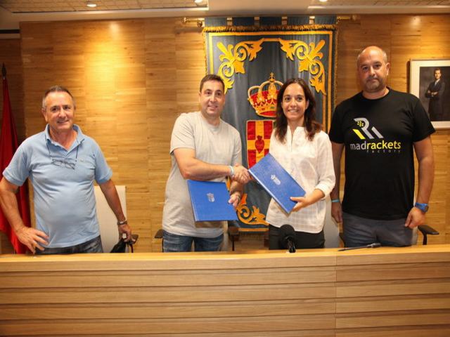 El Ayuntamiento de Getafe y la Federación de Peñas del Getafe C.F. inician un camino común de colaboración