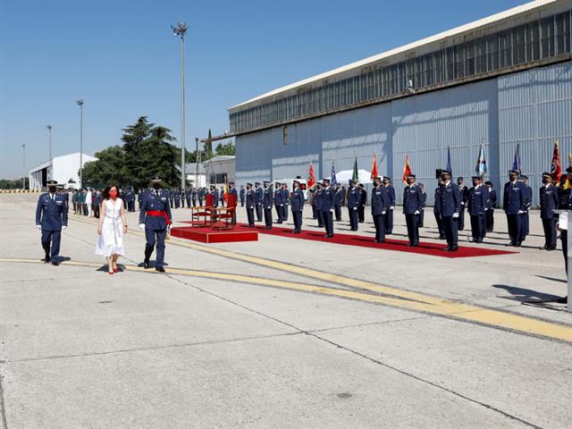 La Base Aérea de Getafe recibe la Medalla de oro de la ciudad en un emotivo acto