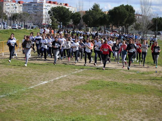 El próximo viernes se celebrará la cuarta jornada de los Campeonatos Escolares de campo a través 2015-2016 en el parque la Alhóndiga
