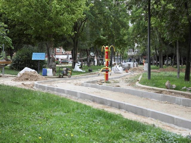 El Ayuntamiento de Getafe mejora la accesibilidad del parque Andrés Fernández Lara en El Bercial