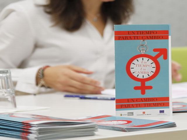El Ayuntamiento de Getafe impulsa una campaña de gestión del tiempo desde una perspectiva de género y contra los estereotipos