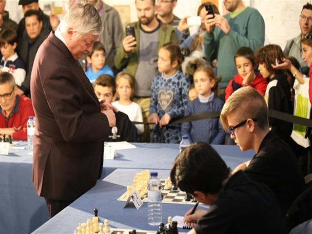 La leyenda del ajedrez mundial Anatoli Kárpov situó ayer a Getafe en el centro de atención nacional en este deporte