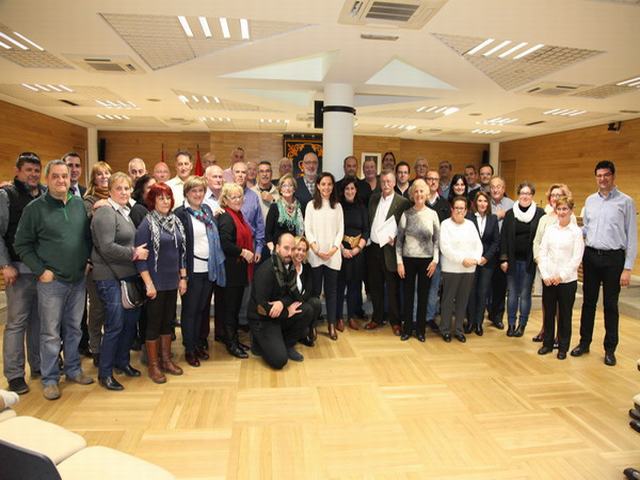 31 Trabajadores del Ayuntamiento de Getafe que se han jubilado a lo largo del 2014, fueron homenajeados por sus años de dedicación