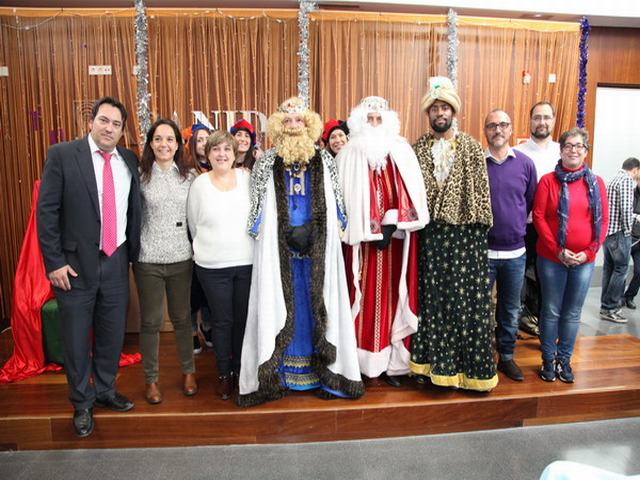 Los Reyes Magos de oriente visitan APANID