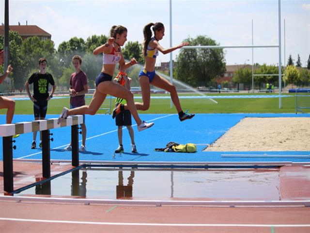 El estadio de atletismo Juan de la Cierva cuenta tras las obras con la que posiblemente es la mejor pista de Madrid