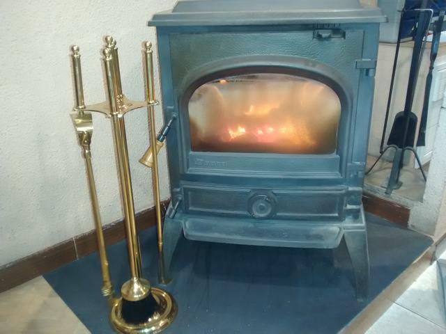 CHIMDECOR, VENTANAS VELUX, REFORMAS EN GENERAL, CHIMENEAS Y ESTUFAS