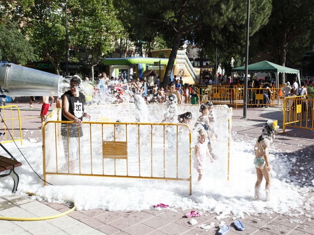 LLegan las fiestas de barrio en la Alhóndiga y Juan de la Cierva este fin de semana