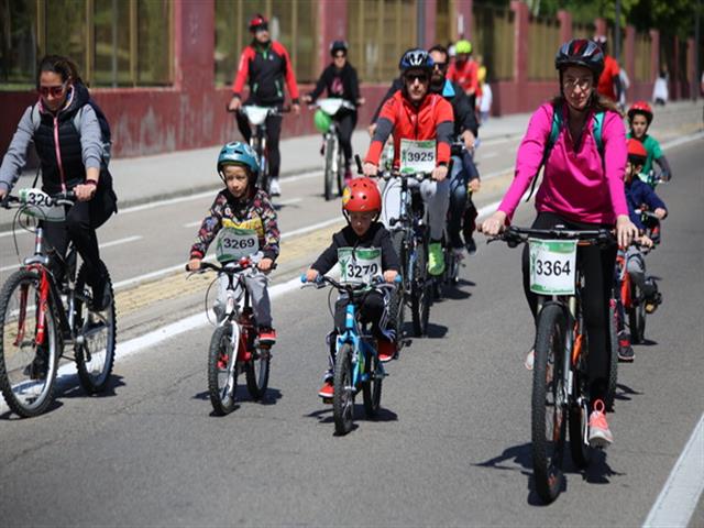 Más de 2.500 getafenses participaron en la XXXVIII Fiesta de la Bicicleta y la Rueda