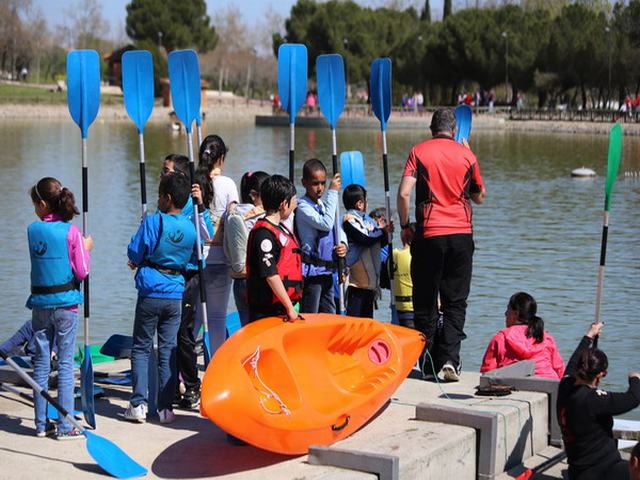 Más de 150 participantes se dieron cita en la I Jornada Recreativa de Piragüismo