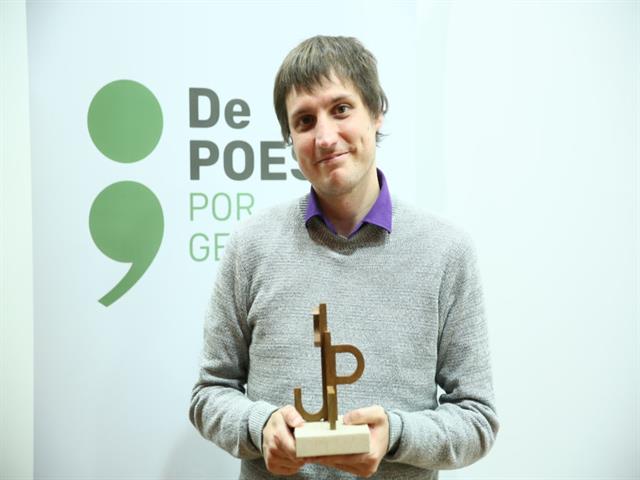 Guillermo Molina Morales recibe el Premio Internacional de Poesía Margarita Hierro