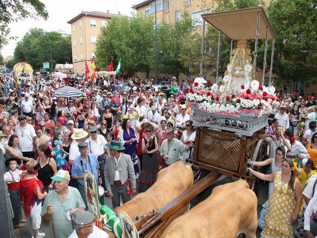 La Romería Rociera al Cerro de los Ángeles en Getafe cumple su treinta aniversario