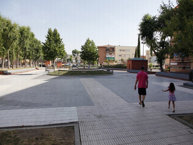 Lla remodelación de la Plaza Tirso de Molina contará con las propuestas vecinales